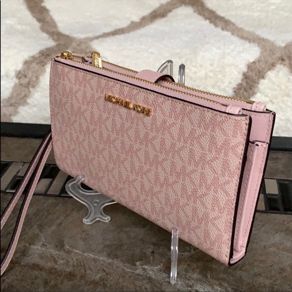 MICHAEL KORS LG DOUBLE ZIP WRISTLET BALLET - Picture 10 of 16